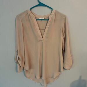 LUSH V-Neck Roll Tab Sleeve Top Size Small